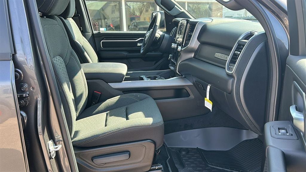 2026 RAM Ram 1500 RAM 1500 BIG HORN CREW CAB 4X4 6'4' BOX