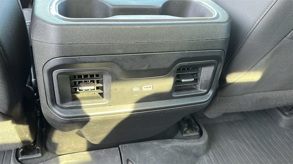 2022 Chevrolet Silverado 1500 4WD Crew Cab Short Bed RST