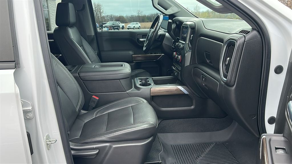 2020 Chevrolet Silverado 1500 4WD Crew Cab Short Bed RST