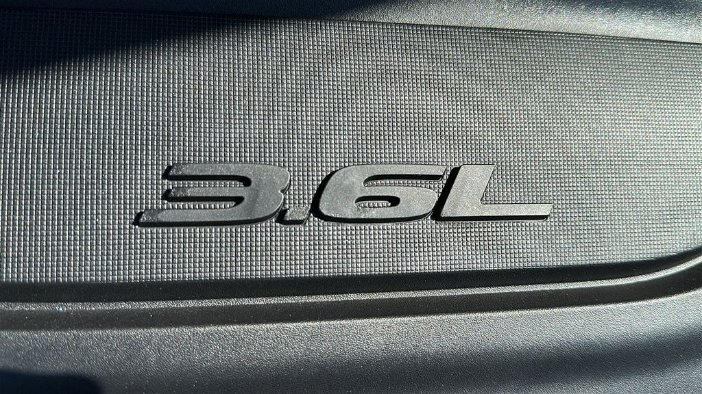 2027 Chrysler Pacifica PACIFICA SELECT AWD