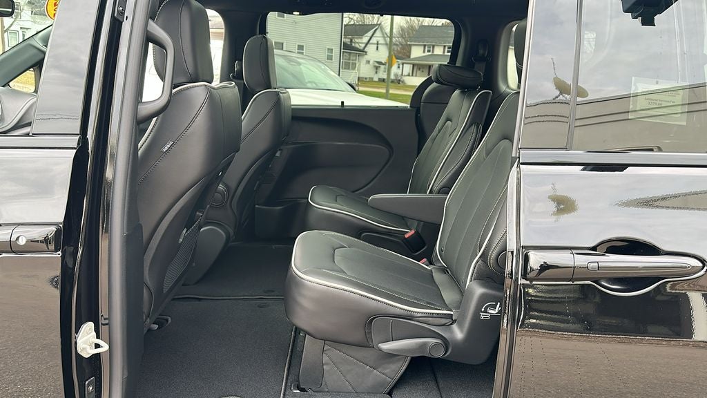 2026 Chrysler Pacifica PACIFICA LIMITED AWD