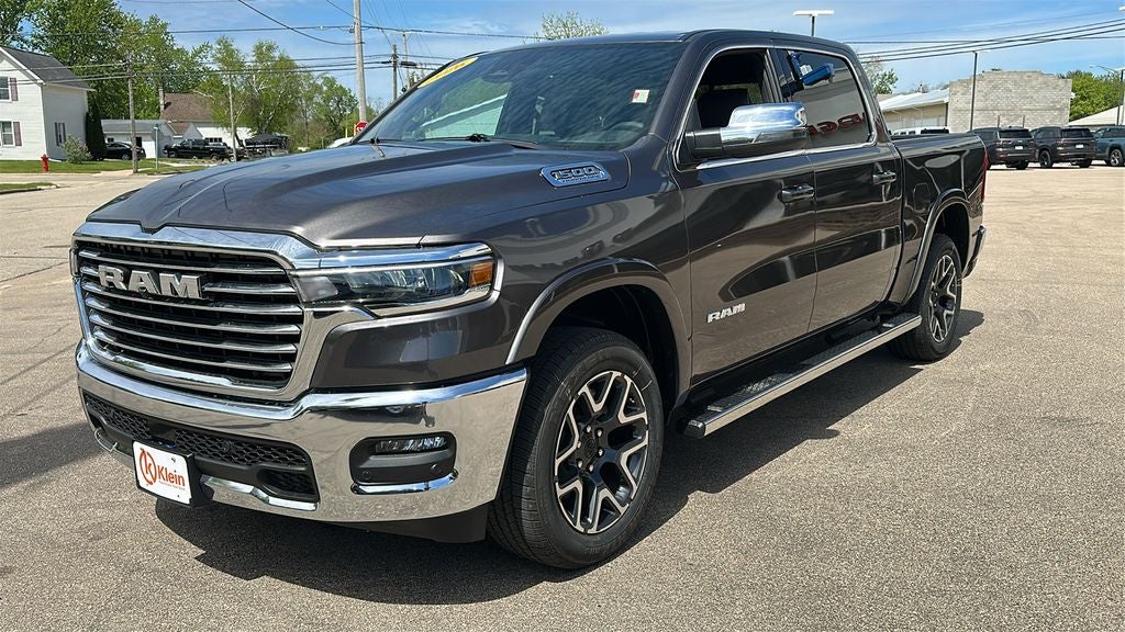 2026 RAM Ram 1500 RAM 1500 LARAMIE CREW CAB 4X4 5'7' BOX