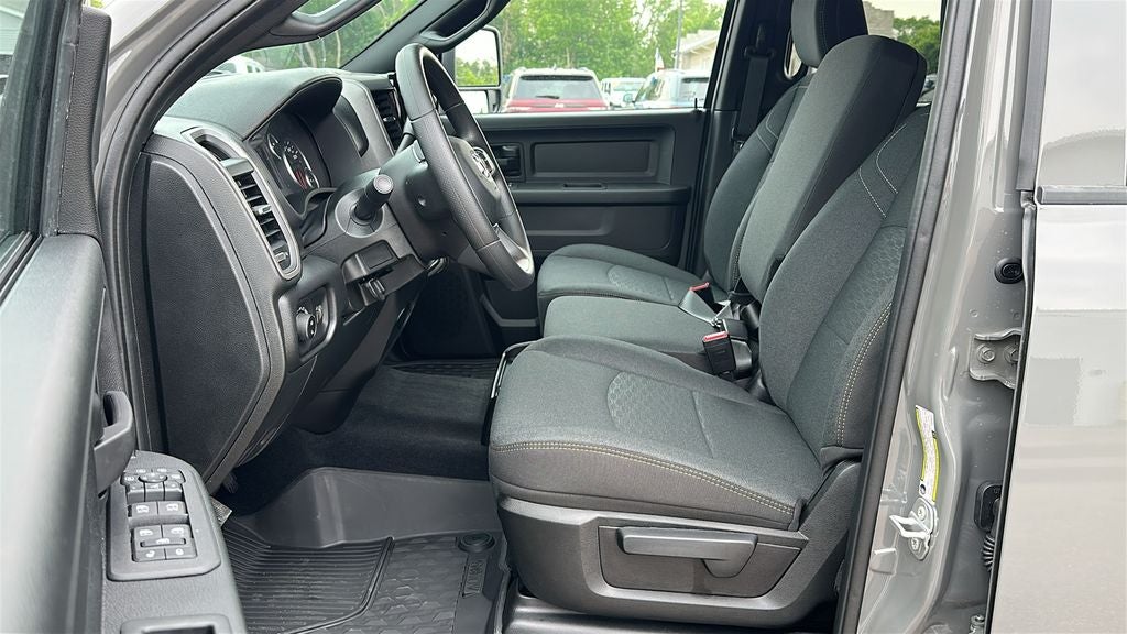 2026 RAM Ram 2500 RAM 2500 WARLOCK CREW CAB 4X4 6'4' BOX
