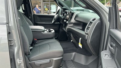 2026 RAM Ram 2500 RAM 2500 BLACK EXPRESS CREW CAB 4X4 6'4' BOX