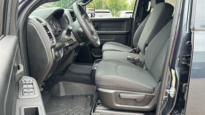2026 RAM 2500 RAM 2500 BLACK EXPRESS CREW CAB 4X4 6'4' BOX