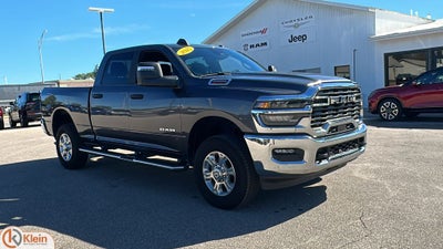 2025 RAM 2500 Big Horn Crew Cab 4x4 6'4' Box