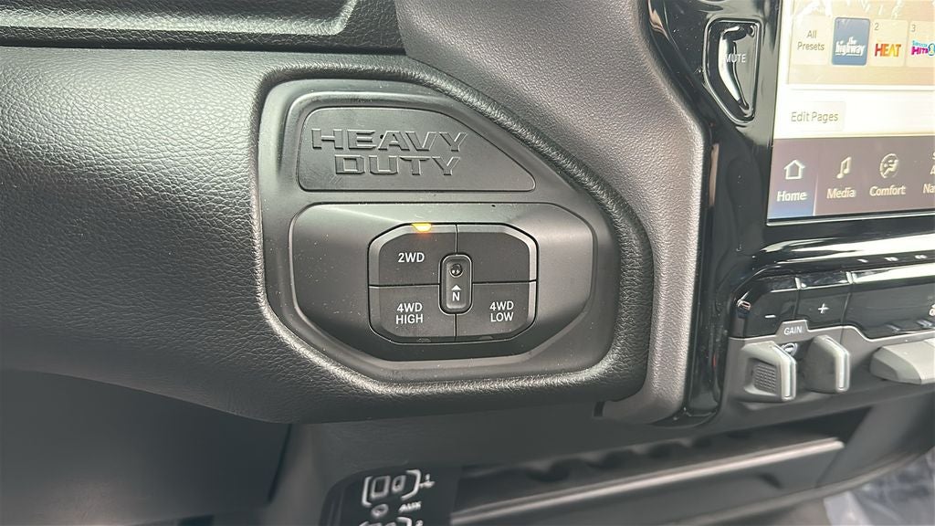 2025 RAM 2500 Big Horn Crew Cab 4x4 6'4' Box