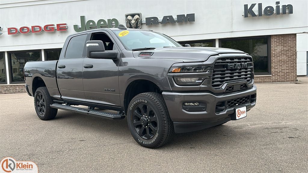 2025 RAM 2500 Big Horn Crew Cab 4x4 6'4' Box