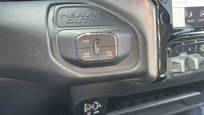 2025 RAM 2500 Big Horn NIGHT EDITION