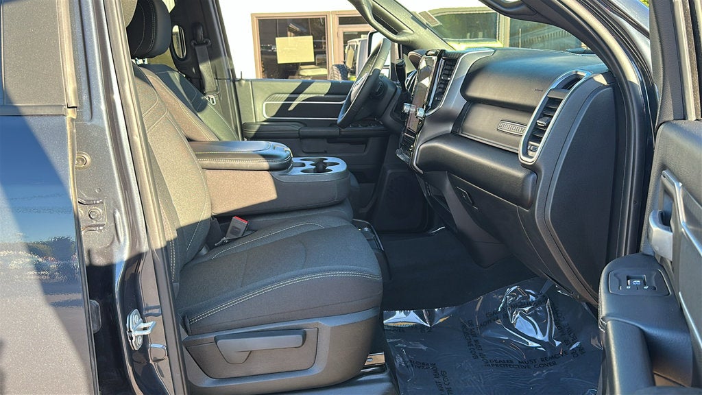 2025 RAM 2500 Big Horn Crew Cab 4x4 6'4' Box